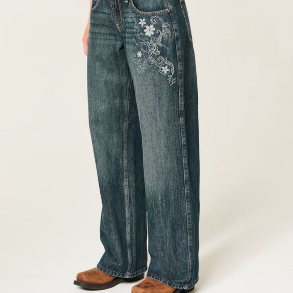 Hollister baggy low rise jeans